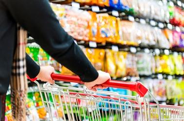 Res_4012561_shopper_shopping_trolley